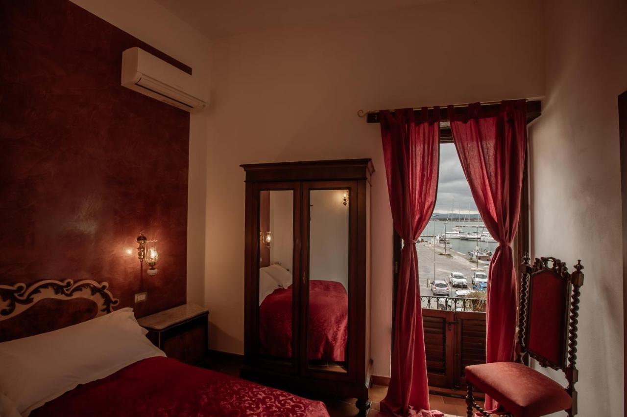 Palazzo Giunta - Porta Marina Ortigia Bed and Breakfast Syracuse Eksteriør billede