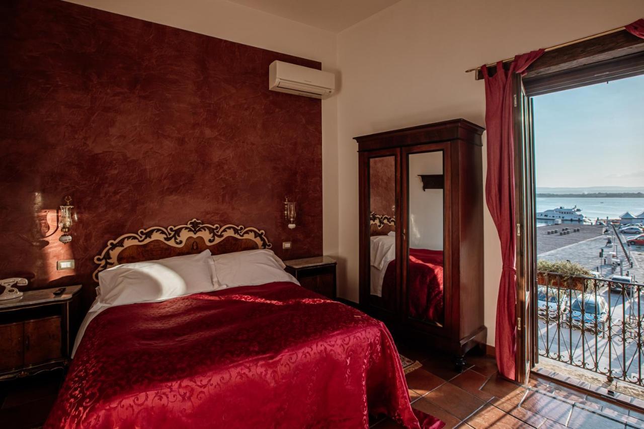 Palazzo Giunta - Porta Marina Ortigia Bed and Breakfast Syracuse Eksteriør billede