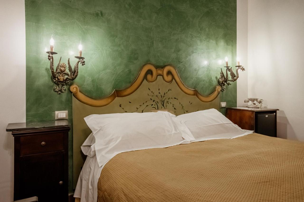 Palazzo Giunta - Porta Marina Ortigia Bed and Breakfast Syracuse Eksteriør billede