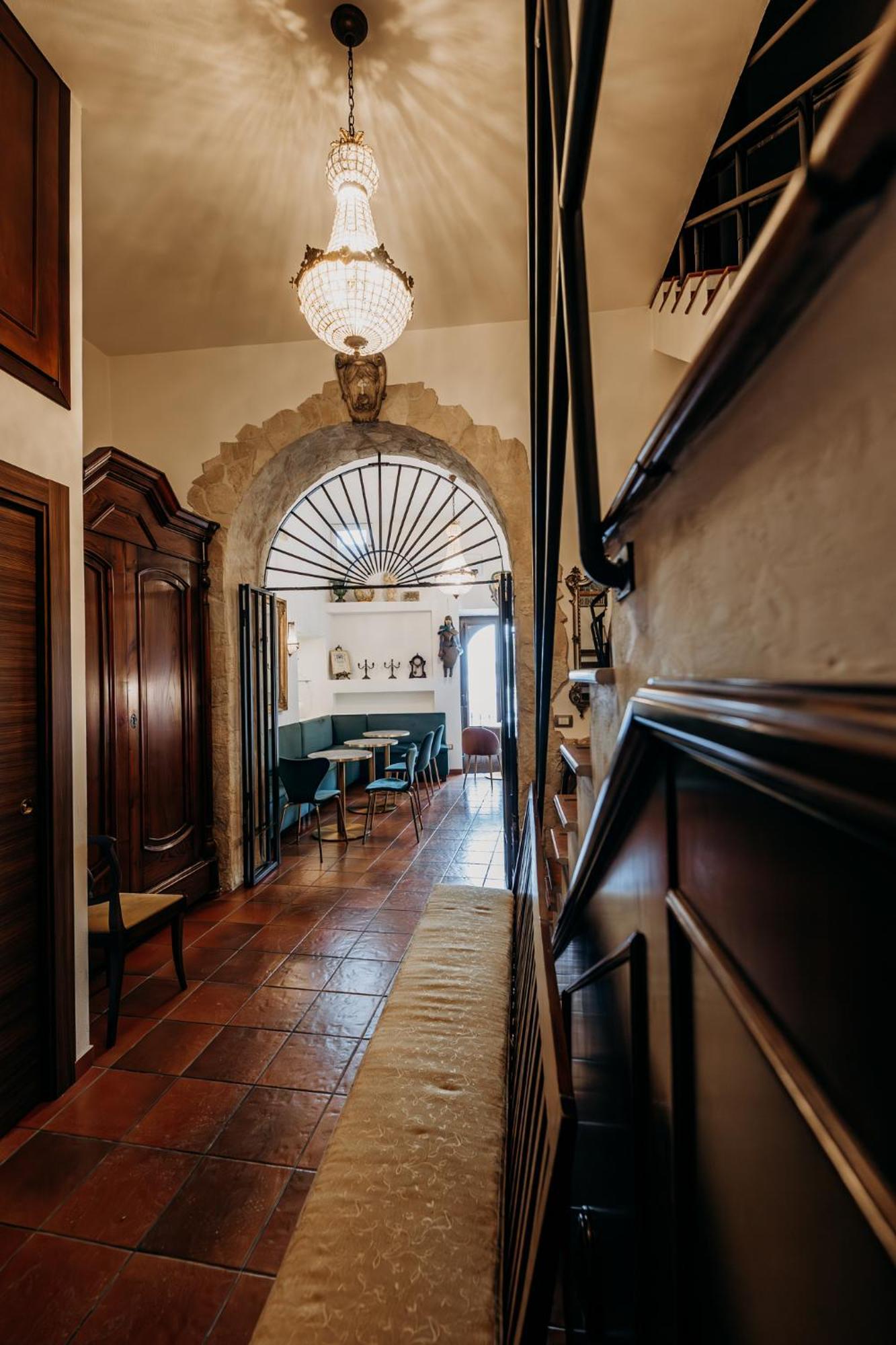 Palazzo Giunta - Porta Marina Ortigia Bed and Breakfast Syracuse Eksteriør billede
