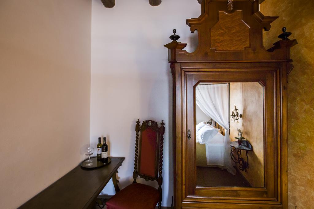 Palazzo Giunta - Porta Marina Ortigia Bed and Breakfast Syracuse Eksteriør billede