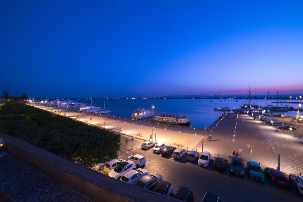 Palazzo Giunta - Porta Marina Ortigia Bed and Breakfast Syracuse Eksteriør billede